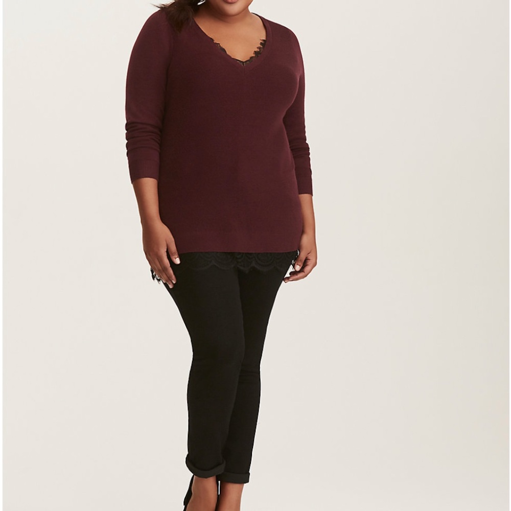 EUC Torrid Lace Trimmed Ribbed Knit Sweater